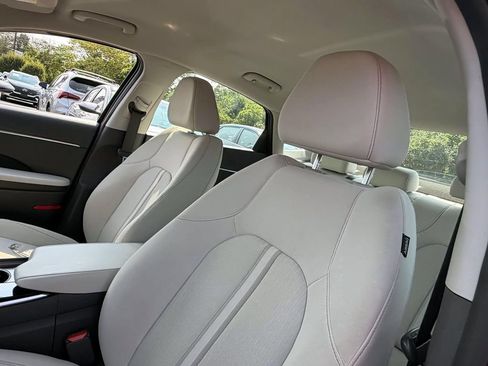 Certified 2023 Hyundai Sonata SEL FWD image 9