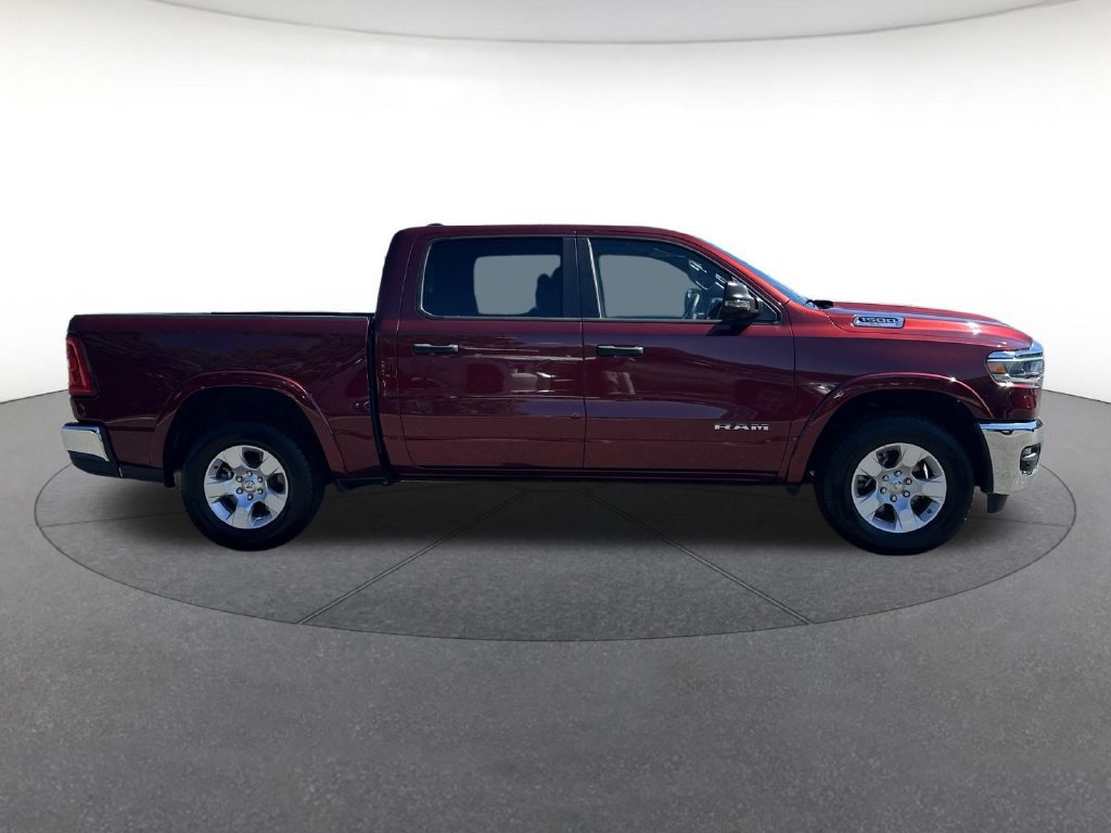 Used 2025 RAM 1500 Big Horn AWD/4WD image 7