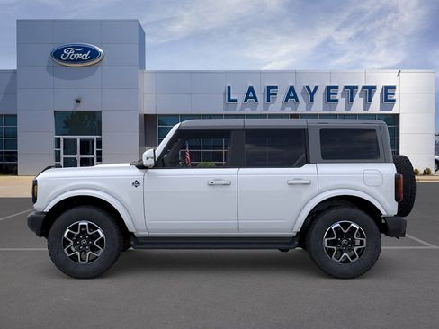 New 2025 Ford Bronco Outer Banks image 3
