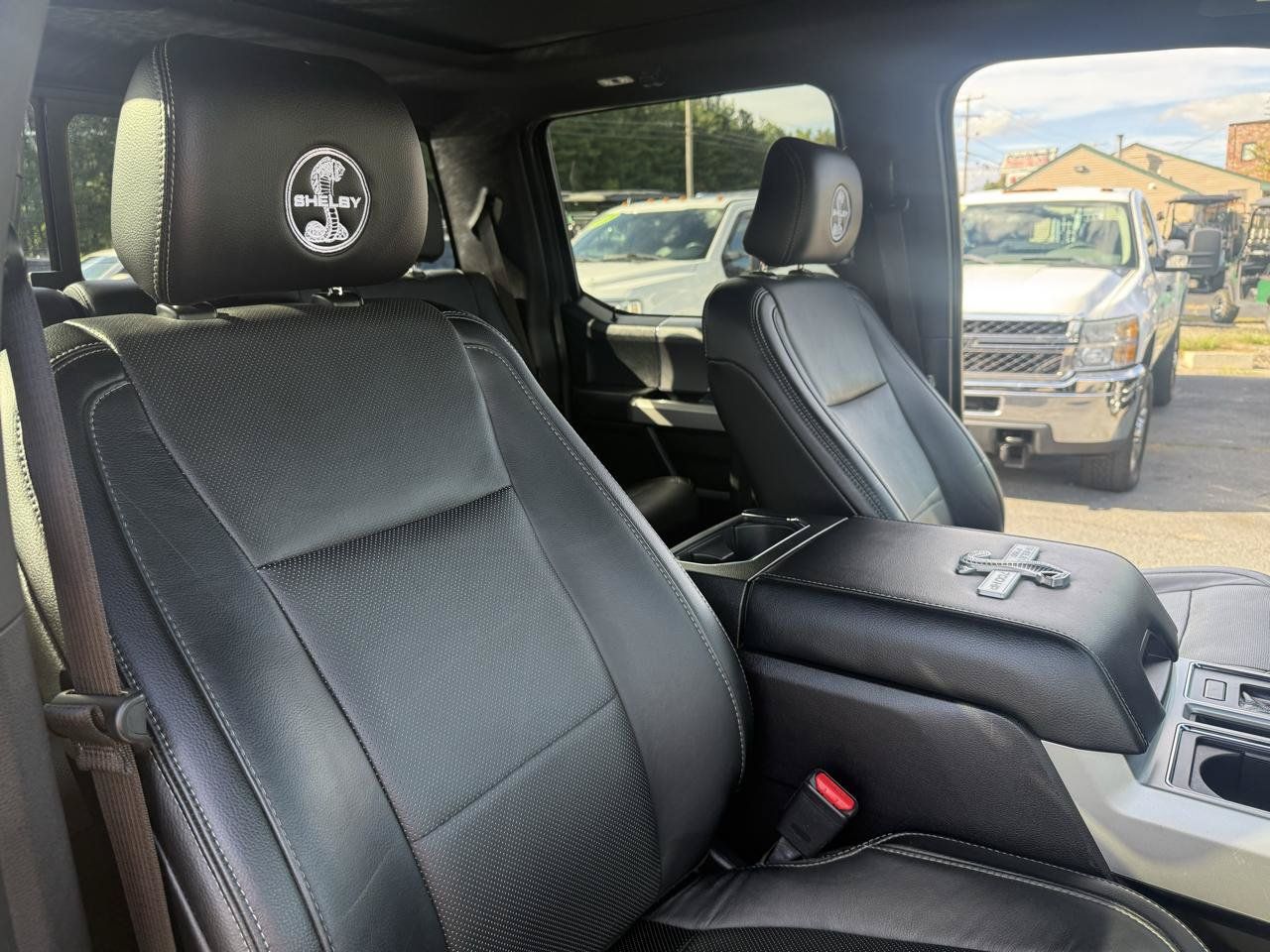 Used 2016 Ford F150 Lariat w/ Equipment Group 502A Luxury AWD/4WD image 39