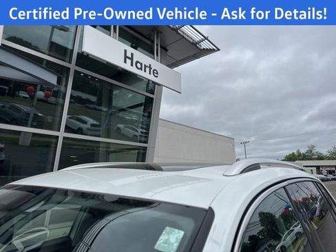 Certified 2023 Volkswagen Tiguan SE w/ Panoramic Sunroof Package AWD/4WD image 19