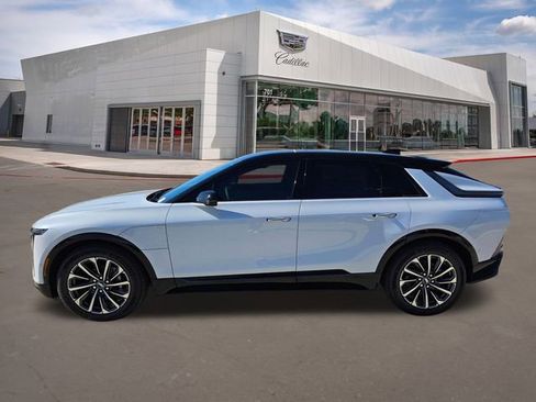 New 2026 Cadillac Lyriq Sport w/ LPO, Floor Liner Package image 3