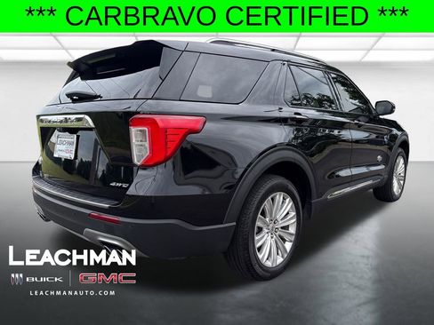 Used 2022 Ford Explorer King Ranch w/ Premium Technology Package AWD/4WD image 3