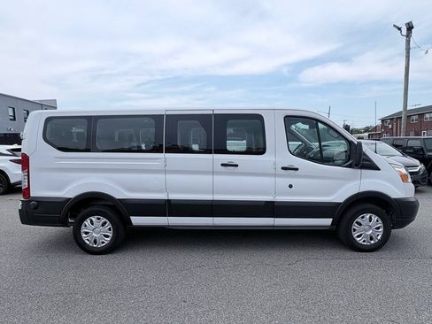 Used 2019 Ford Transit 350 XLT RWD image 5