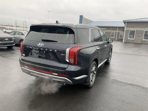 Used 2024 Hyundai Palisade Limited image 8