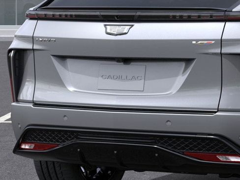 New 2026 Cadillac Lyriq V w/ LPO, Floor Liner Package AWD/4WD image 45
