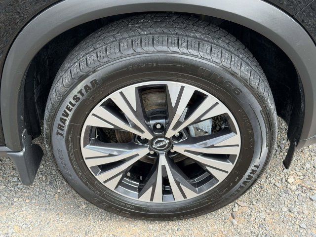 Used 2023 Nissan Rogue SV AWD/4WD image 9