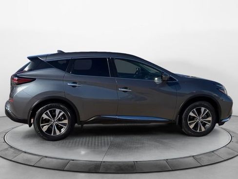 Used 2019 Nissan Murano SV w/ Premium Package image 2