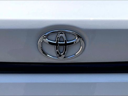 Certified 2026 Toyota Corolla LE FWD image 31