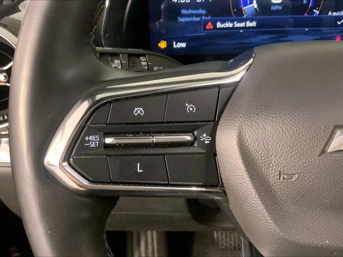 Used 2025 Chevrolet Equinox LT FWD image 18