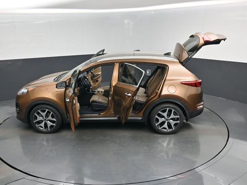 Certified 2017 Kia Sportage SX image 17