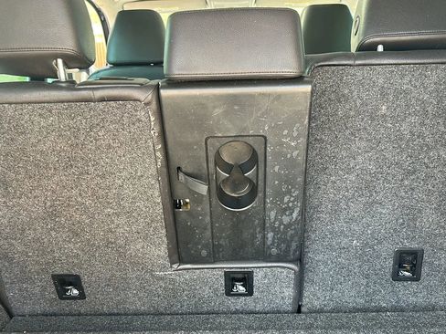 Used 2013 Volkswagen Tiguan SE image 27