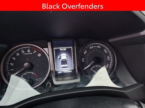 Used 2023 Toyota Tacoma TRD Off-Road AWD/4WD image 9