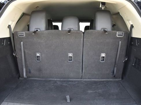 Used 2023 Nissan Pathfinder SV FWD image 32