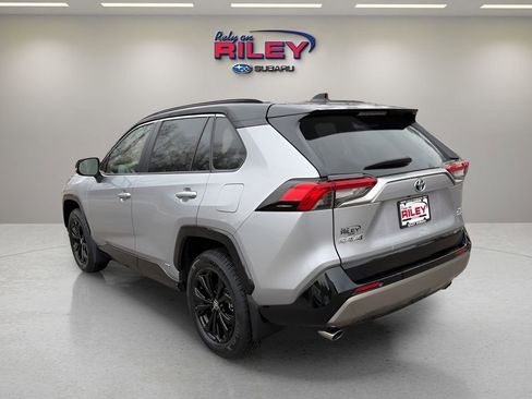 Used 2022 Toyota RAV4 XSE image 3