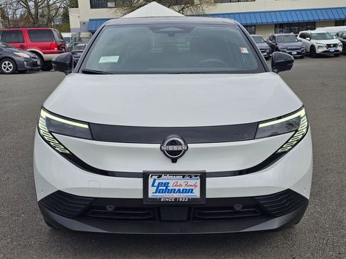 New 2026 Nissan Leaf SV+ w/ Floor Mat Package (SV+) FWD image 8