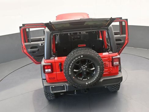 Used 2022 Jeep Wrangler Unlimited Sport image 74