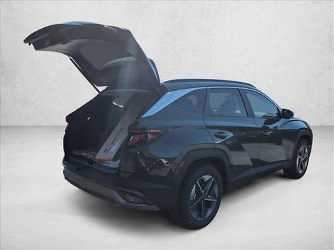 New 2026 Hyundai Tucson SEL image 2