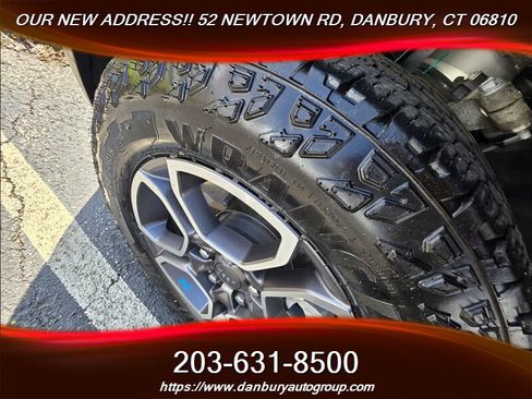 Used 2023 Jeep Grand Cherokee Trailhawk image 7