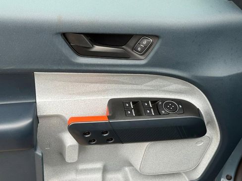 Used 2023 Ford Maverick XLT FWD image 17