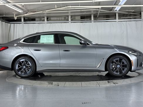 Used 2023 BMW i4 eDrive35 RWD image 8