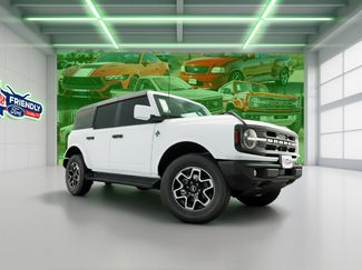 New 2026 Ford Bronco Outer Banks video 1