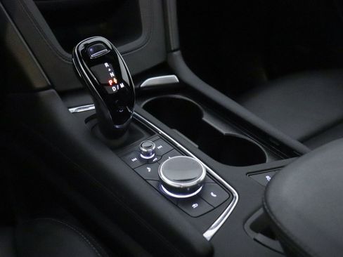 Used 2023 Cadillac XT5 Sportv image 32