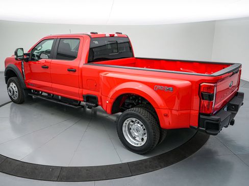New 2026 Ford F450 XL w/ 360-Degree Camera Package image 7