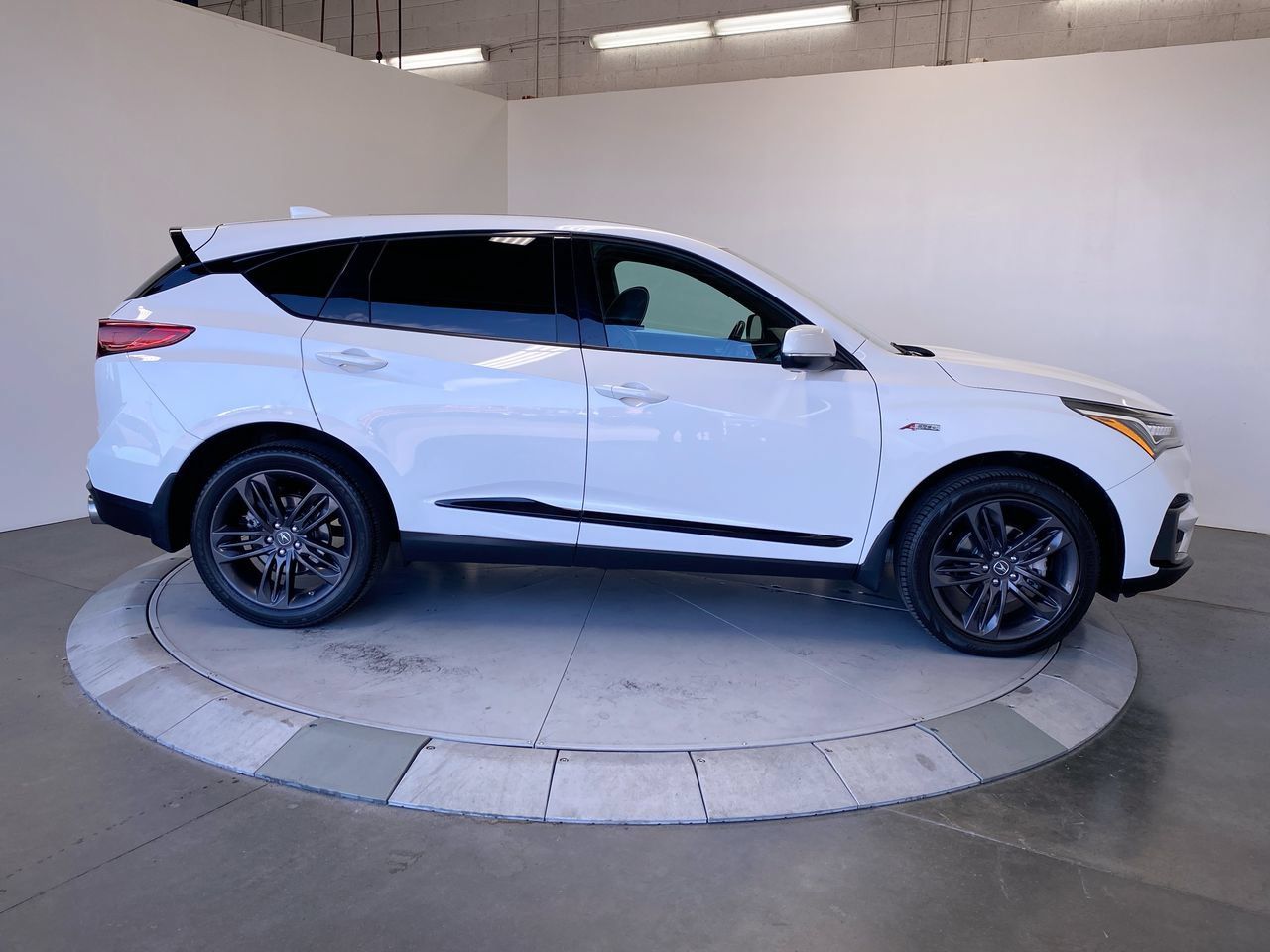 Used 2021 Acura RDX w/ Advance Package FWD image 6
