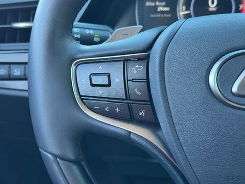 Used 2024 Lexus ES 350 Ultra Luxury w/ Accessory Package (Z2) image 33