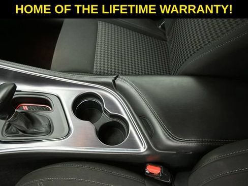 Used 2018 Dodge Challenger R/T w/ Blacktop Package RWD image 29