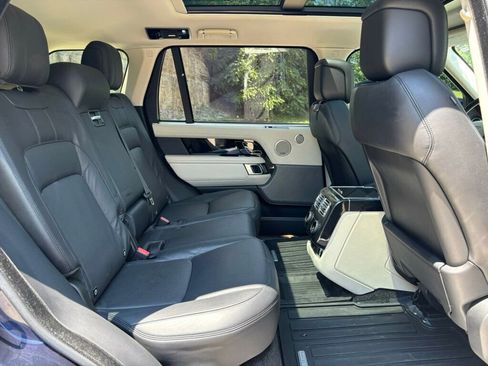 Used 2019 Land Rover Range Rover Long Wheelbase Supercharged image 18