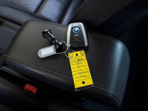 Used 2015 BMW i3 w/ Range Extender image 28