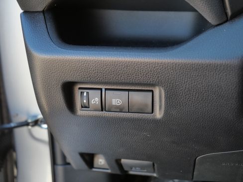 Certified 2024 Toyota RAV4 LE AWD/4WD image 27