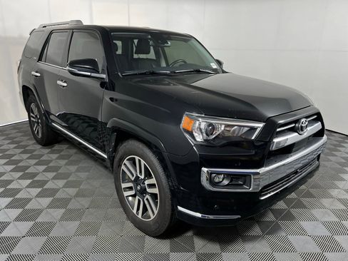 Used 2023 Toyota 4Runner Limited RWD image 11