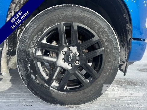 Used 2023 Chevrolet Silverado 1500 Custom w/ LPO, Dark Essentials Package image 11