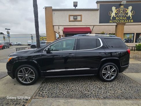 Used 2017 GMC Acadia Denali w/ Technology Package image 8