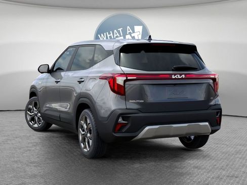 New 2026 Kia Seltos LX AWD/4WD image 4