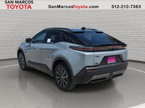 New 2026 Toyota C-HR AWD/4WD image 7