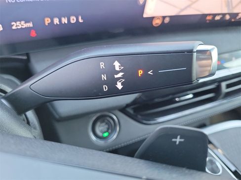 Used 2026 Buick Enclave Preferred image 16