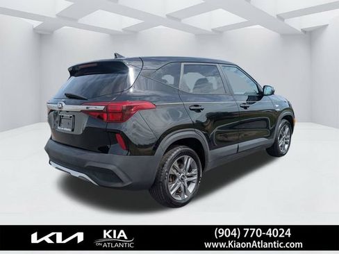Used 2021 Kia Seltos LX AWD/4WD image 3