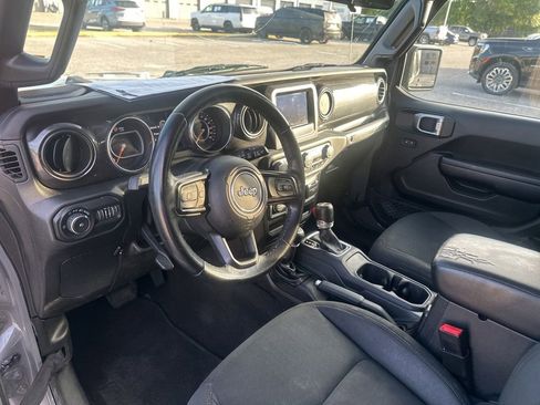 Used 2020 Jeep Wrangler Unlimited Sport AWD/4WD image 14