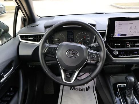 Used 2025 Toyota Corolla SE image 12
