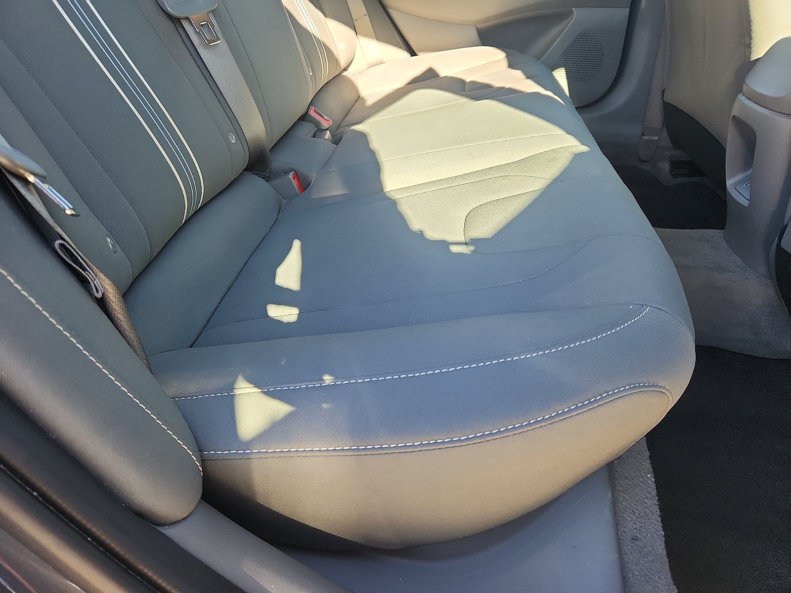 Certified 2024 Hyundai Elantra SEL FWD image 29
