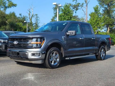 Used 2025 Ford F150 XLT w/ Equipment Group 301A Standard RWD image 2