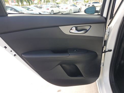 Used 2020 Kia Forte Sedan image 27