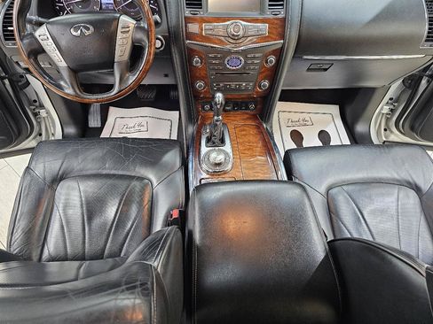 Used 2015 INFINITI QX80 4WD w/ Deluxe Technology Package image 31
