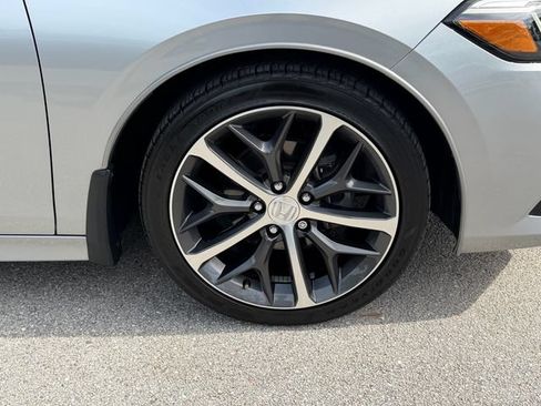 Used 2023 Honda Civic Touring image 10