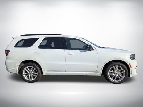 Used 2024 Dodge Durango GT AWD/4WD image 3
