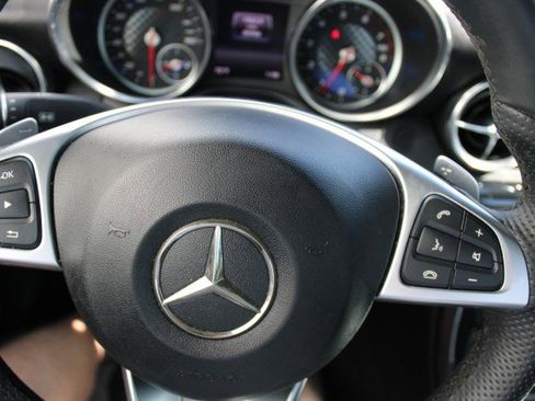 Used 2019 Mercedes-Benz SLC 300 image 20